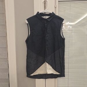 Peserico Black and Cream Sleeveless Vest